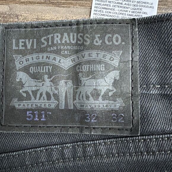 Levi 501 men's regular fit jeans 32" x 32" - Picture 8 of 9